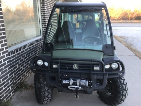 Main image John Deere Gator XUV 825i