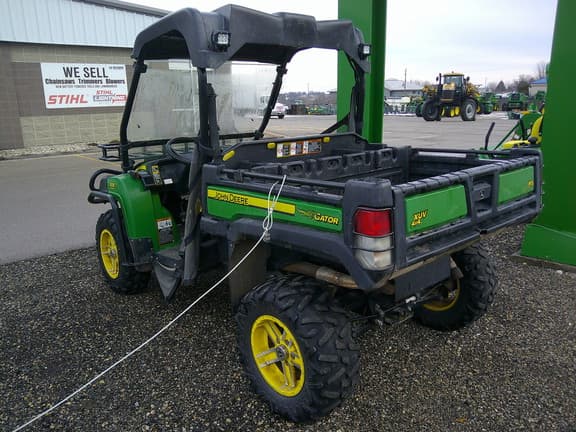 Image of John Deere Gator XUV 825i equipment image 1