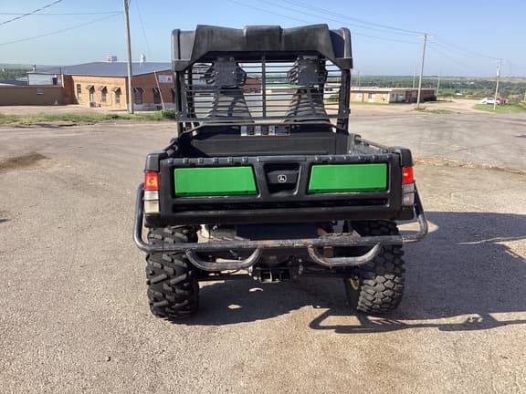 Image of John Deere Gator XUV 825i equipment image 4