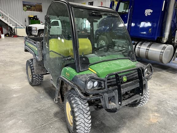 Image of John Deere Gator XUV 825i Primary image