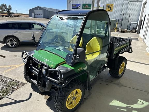 Image of John Deere Gator XUV 825i Image 1