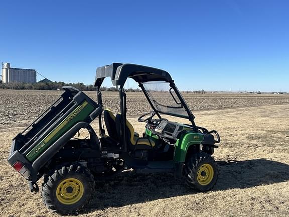 Image of John Deere Gator XUV 825i equipment image 3