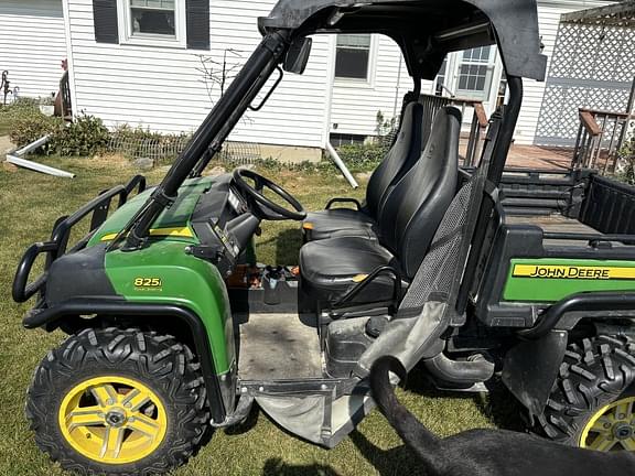 Image of John Deere Gator XUV 825i Primary image