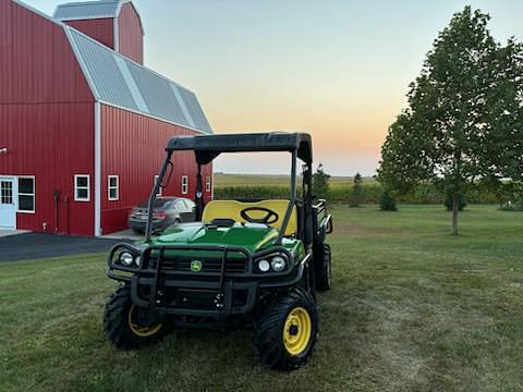 Image of John Deere Gator XUV 825i equipment image 1