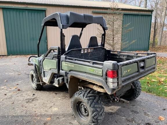Image of John Deere Gator XUV 825i equipment image 2