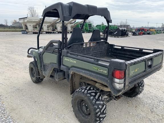 Image of John Deere Gator XUV 825i equipment image 4