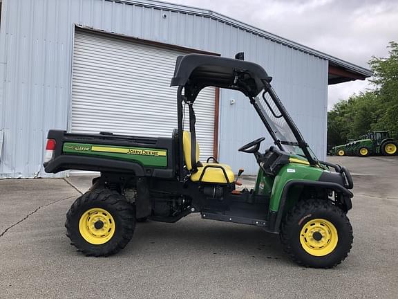 Image of John Deere Gator XUV 825i Primary image