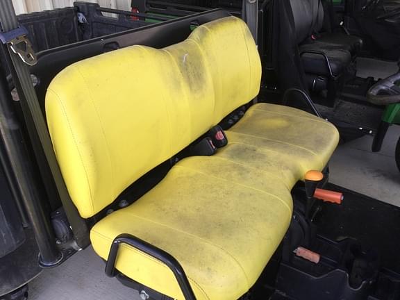 Image of John Deere Gator XUV 825i equipment image 2