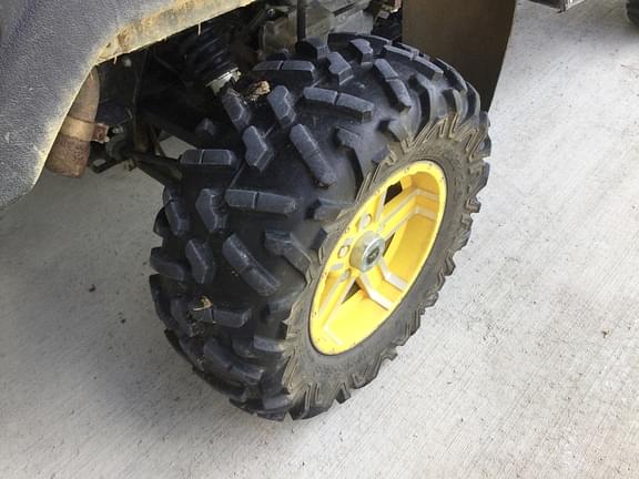 Image of John Deere Gator XUV 825i equipment image 4