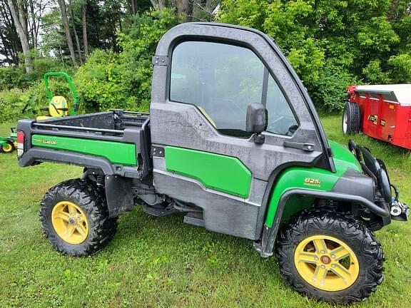 Image of John Deere Gator XUV 825i equipment image 2