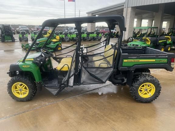 Image of John Deere Gator XUV 825i S4 equipment image 1