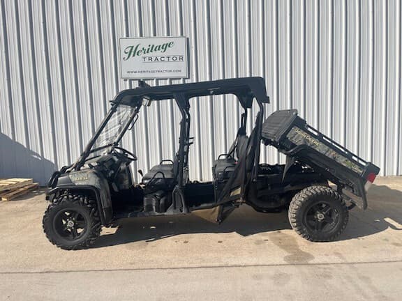 Image of John Deere Gator XUV 825i equipment image 1