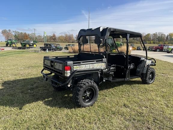 Image of John Deere Gator XUV 825i S4 equipment image 4