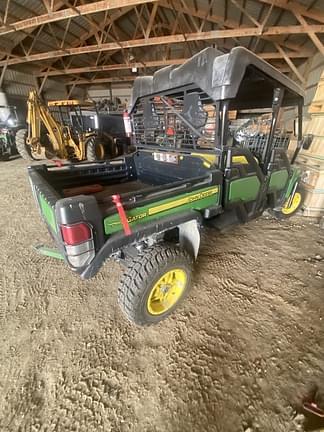 Image of John Deere Gator XUV 825i S4 equipment image 1