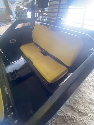 Image of John Deere Gator XUV 825i S4 equipment image 2