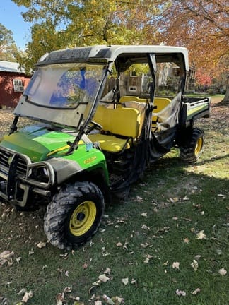 2015 John Deere Gator XUV 825i S4 Equipment Image0