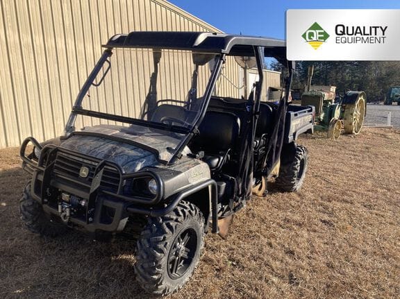 2015 John Deere Gator XUV 825i S4 Equipment Image0