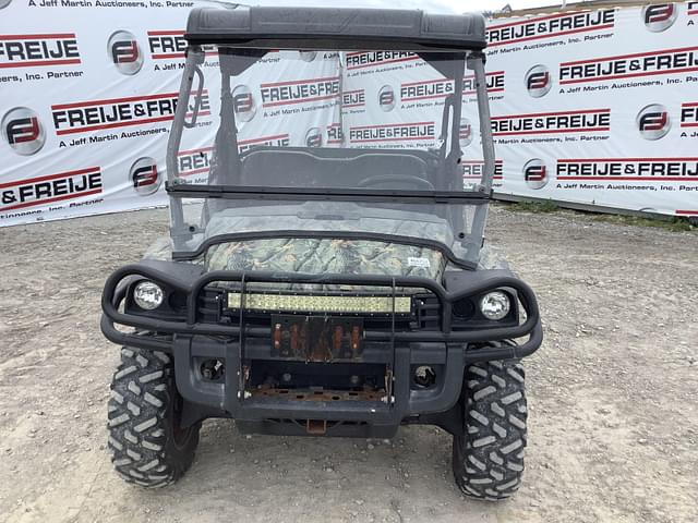 Image of John Deere Gator XUV 825i equipment image 1