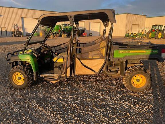 Image of John Deere XUV 825M S4 equipment image 1