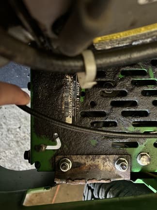 Image of John Deere Z235 equipment image 4