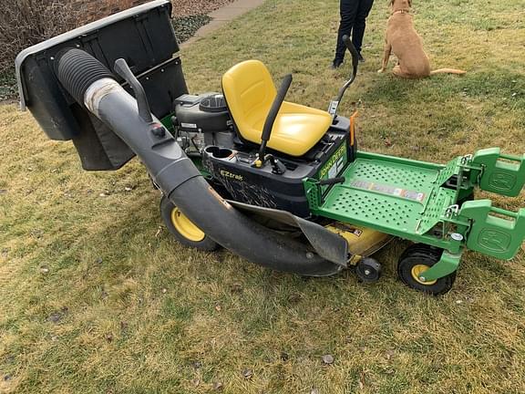 Image of John Deere Z235 Primary image