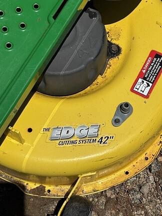 Image of John Deere Z235 equipment image 2
