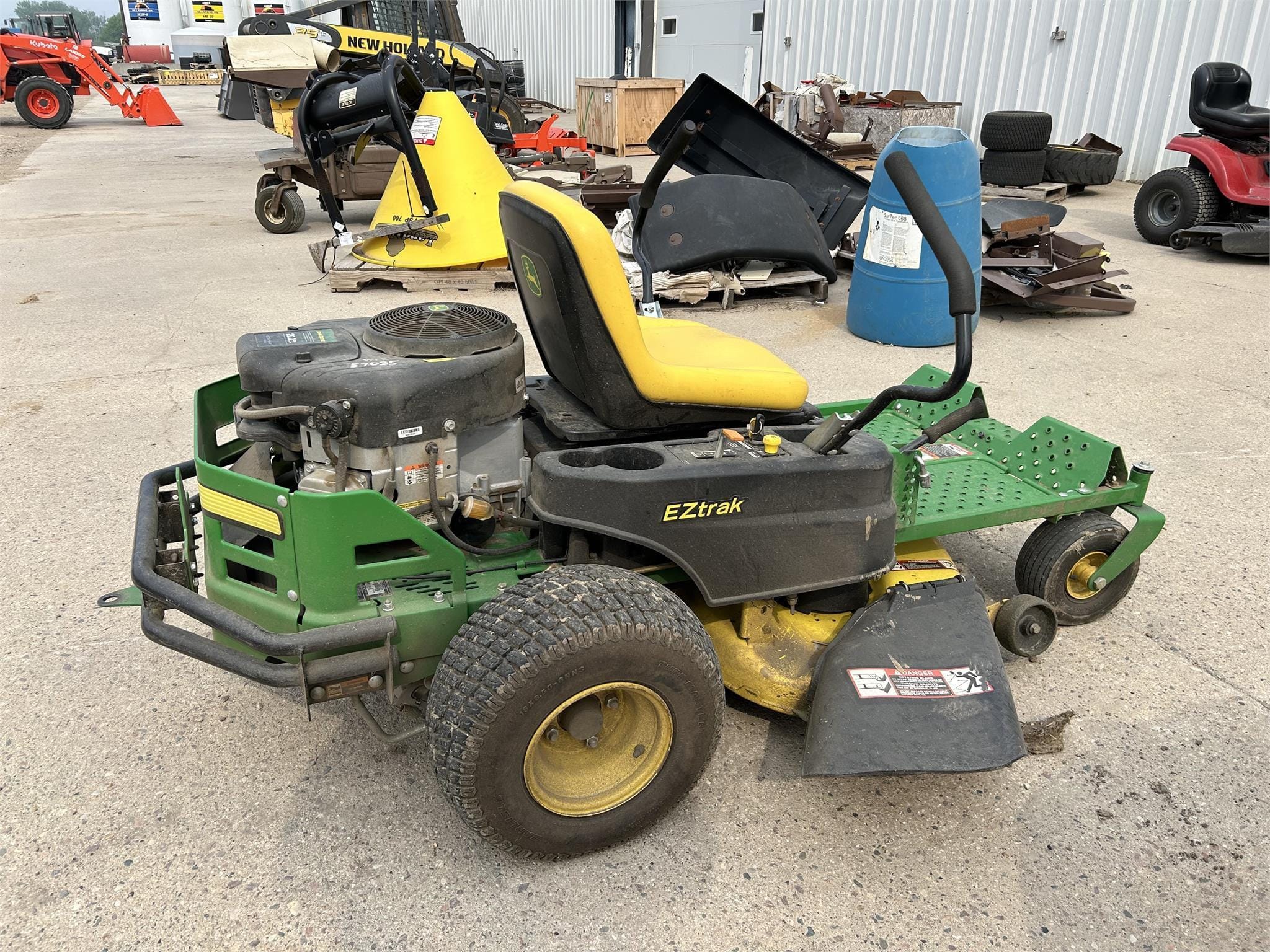 Main image John Deere Z235