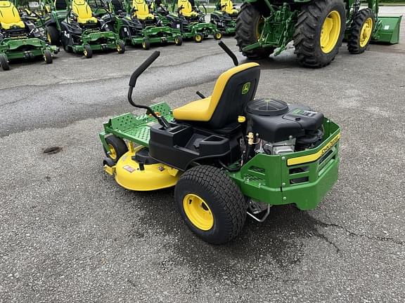 Image of John Deere Z335E equipment image 3