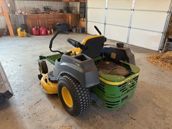 Image of John Deere Z425 equipment image 3