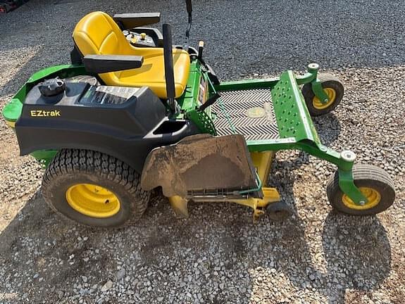 Image of John Deere Z425 Primary image