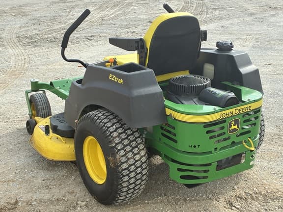 Image of John Deere Z435 equipment image 4