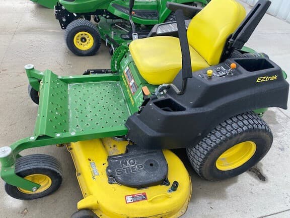 Image of John Deere Z435 Primary image