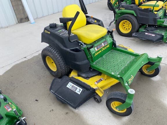 Image of John Deere Z435 equipment image 1