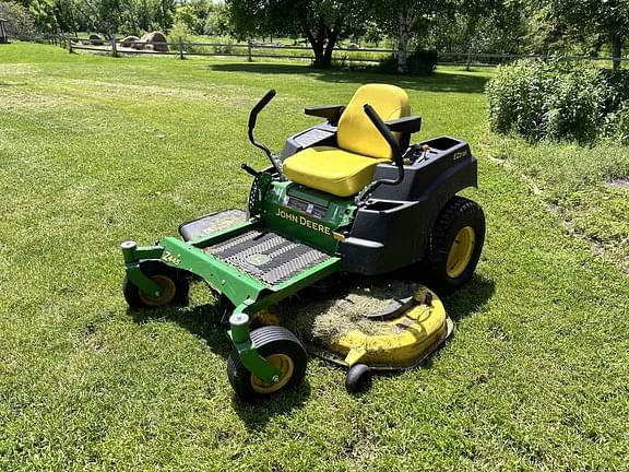 Image of John Deere Z445 equipment image 3