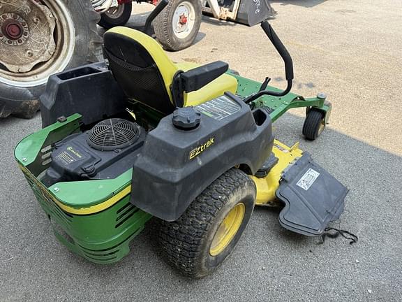 Image of John Deere Z445 equipment image 2