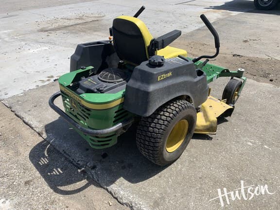 Image of John Deere Z445 equipment image 1