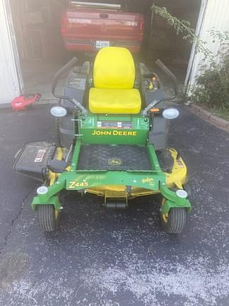 Image of John Deere Z445 equipment image 1