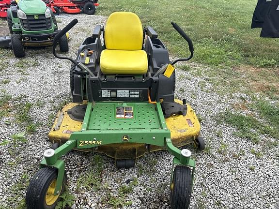 Image of John Deere Z535M equipment image 3
