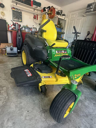 Image of John Deere Z655 equipment image 4