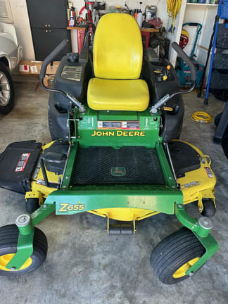 Image of John Deere Z655 equipment image 2