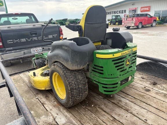 Image of John Deere Z655 equipment image 2
