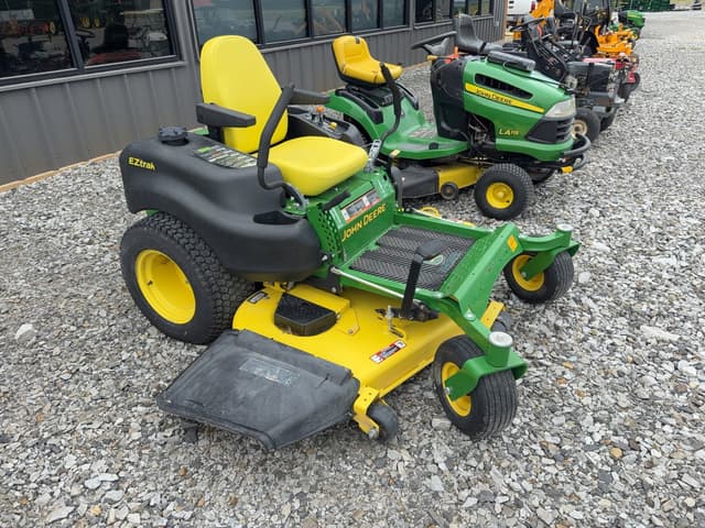 Image of John Deere Z655 equipment image 1