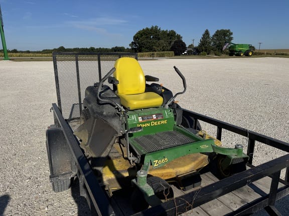 2015 John Deere Z665 Equipment Image0