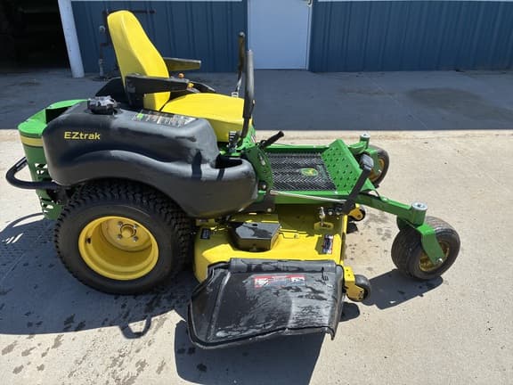 Image of John Deere Z665 equipment image 3