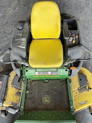 Image of John Deere Z665 equipment image 4