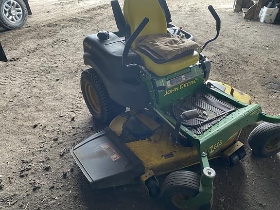 Image of John Deere Z665 equipment image 1