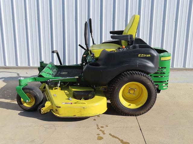 Image of John Deere Z665 equipment image 1