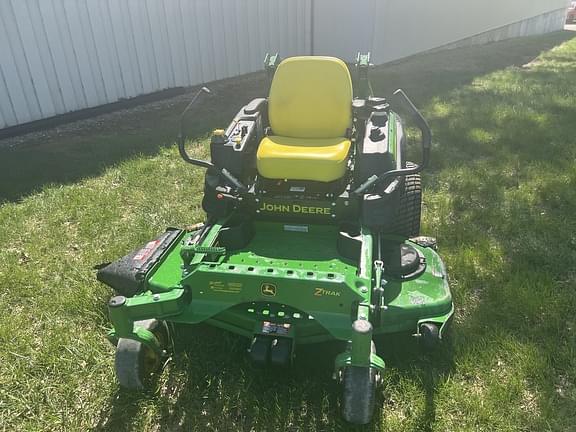 Image of John Deere Z915B equipment image 1