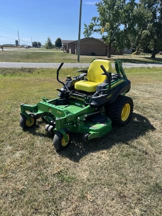Image of John Deere Z915B equipment image 1
