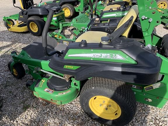 Image of John Deere Z915B equipment image 2